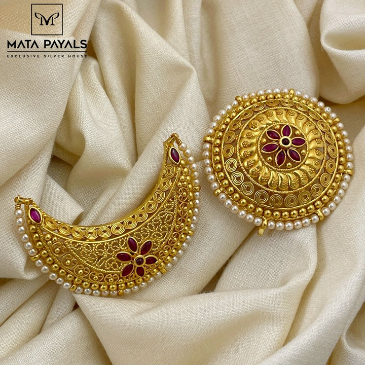 Attractive Gold Polish Surya Chandra