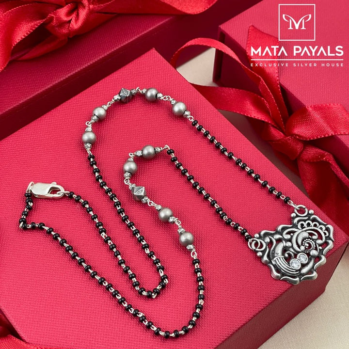 Impressive Zircon Mangalsutra