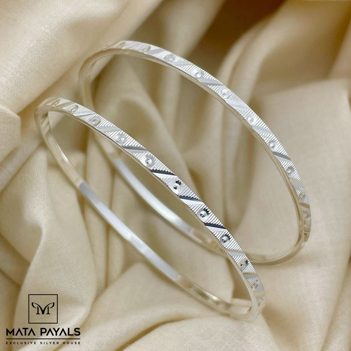 Unique Plain Bangle