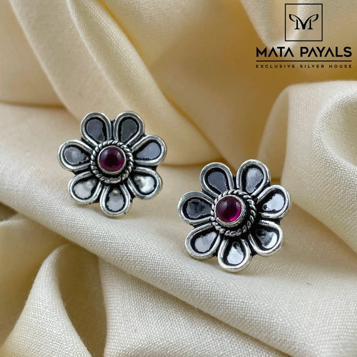 Charming Pink Stud
