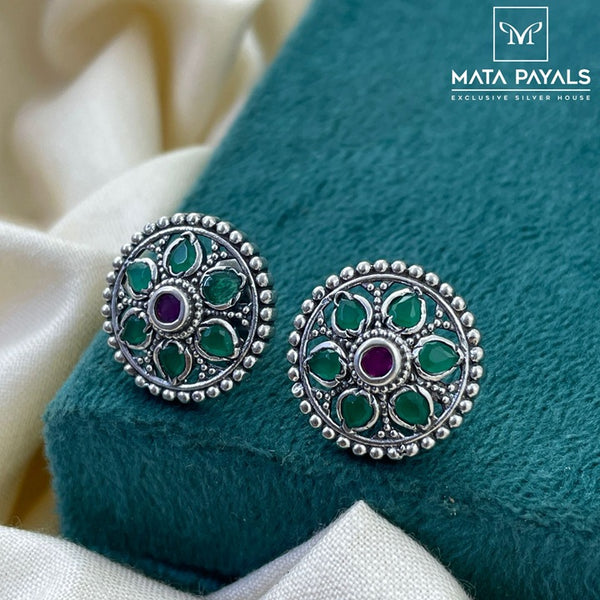 Floral green Stud