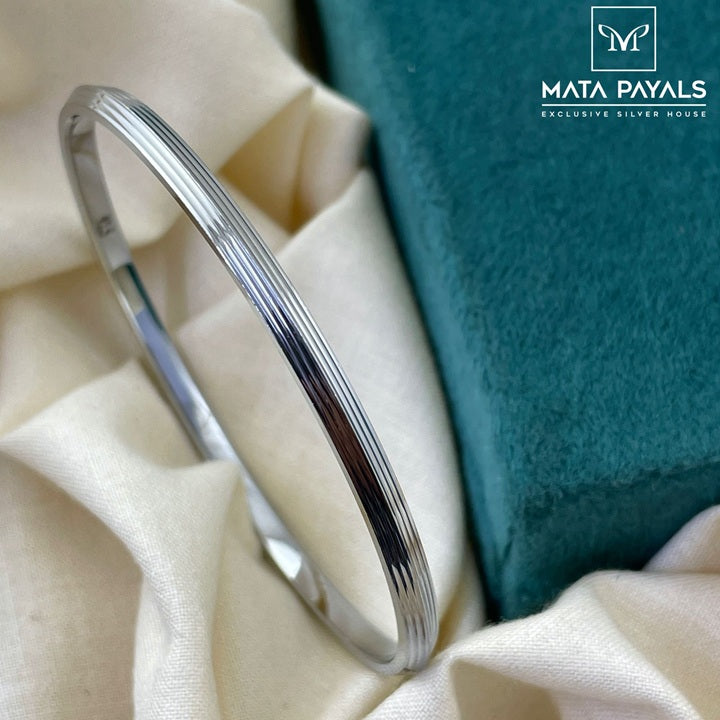 Attractive Rhodium Kada