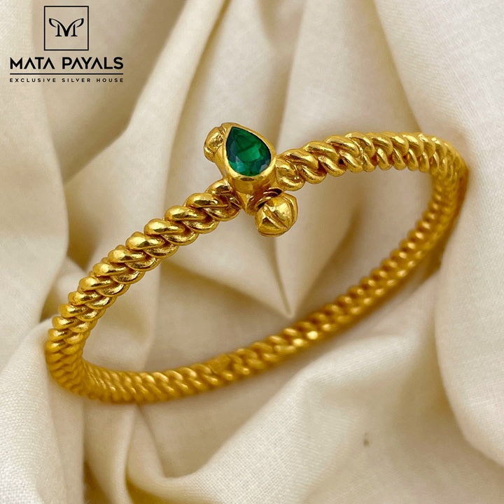 Green Tilak Kada
