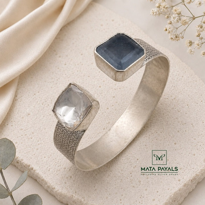 Beautiful Oxidised Kada