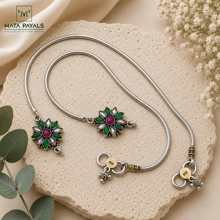 Classic Floral Anklet