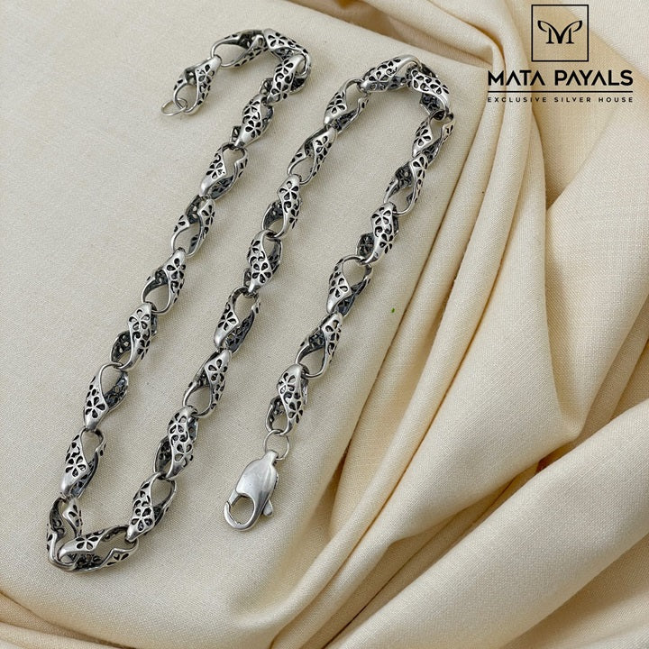 Trendy Silver Men's Neckchain