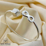 Infinity Plain Silver Kada