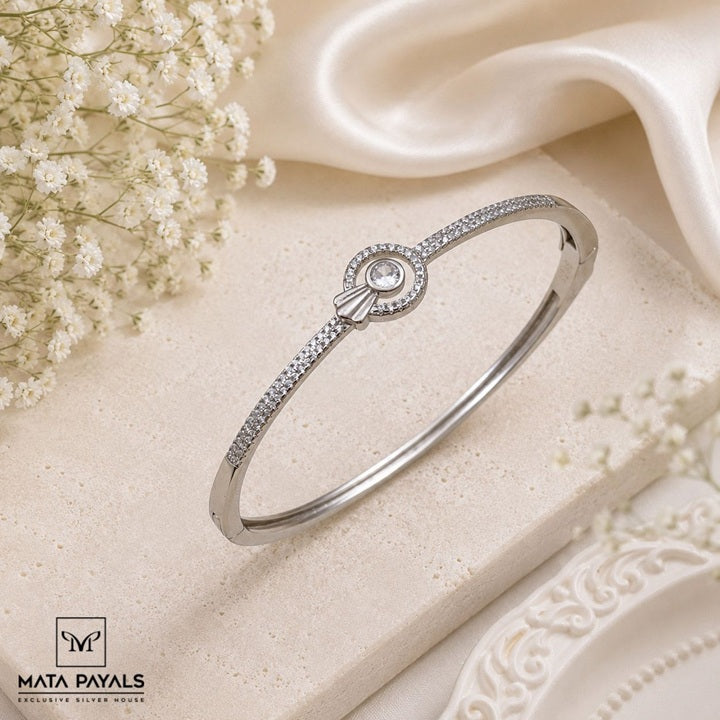 Premium Zircon Kada