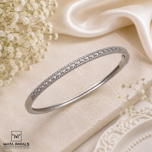 Creative Zircon Kada