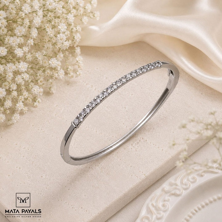 Gorgeous Zircon Kada