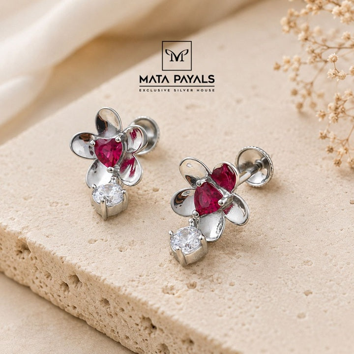 Pretty Floral Stud