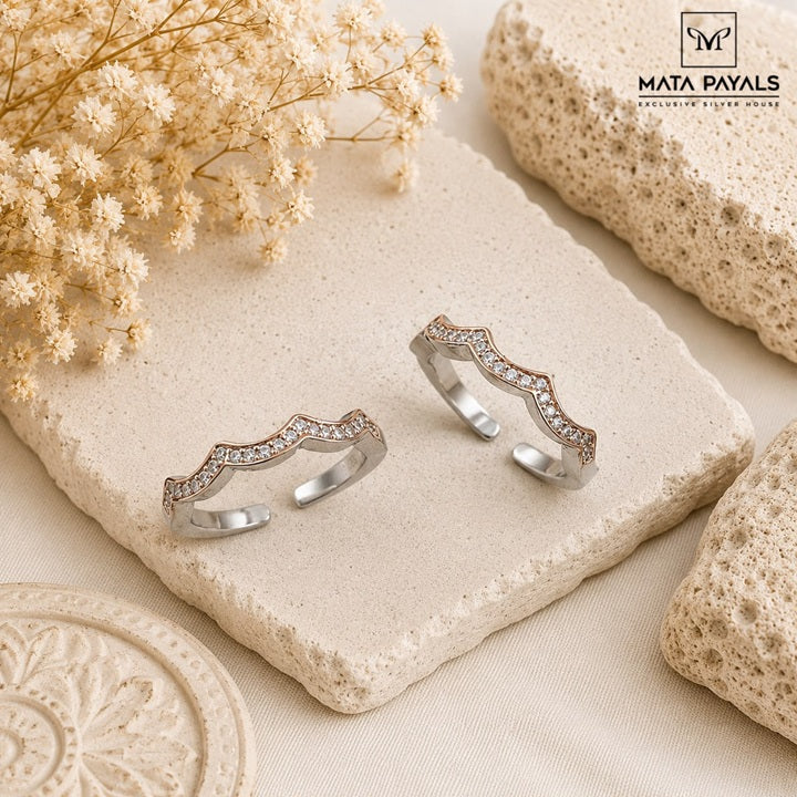Stylish Dual Tone Toe Ring