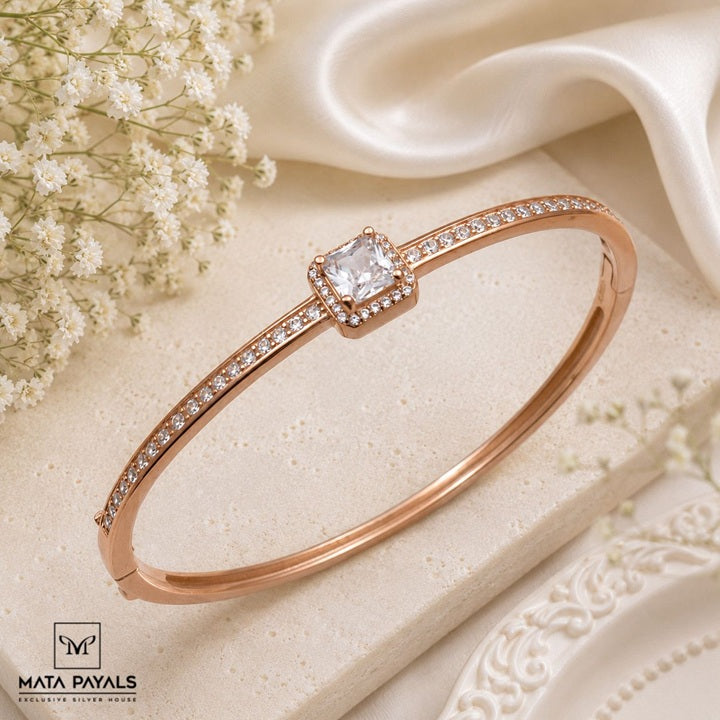 Excellent Zircon Kada