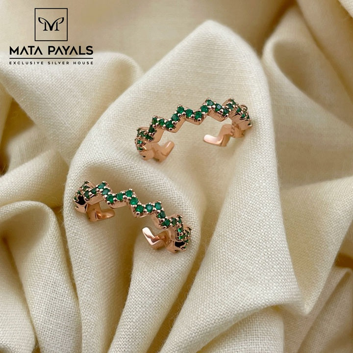 Fancy Green Toe Ring