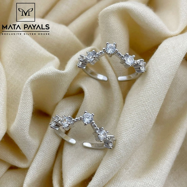 Glossy Zircon Toe Ring