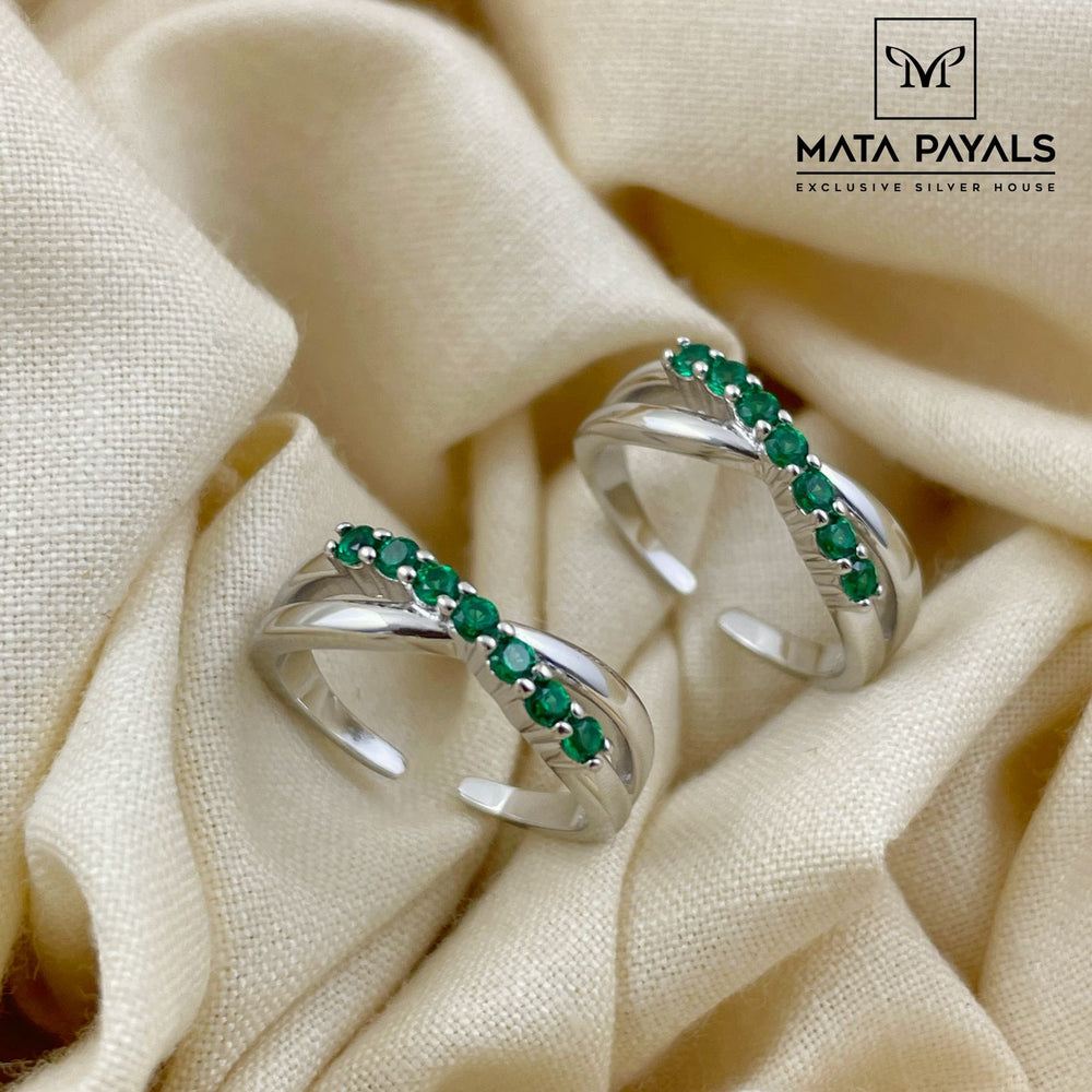 Fancy Green Toe Ring