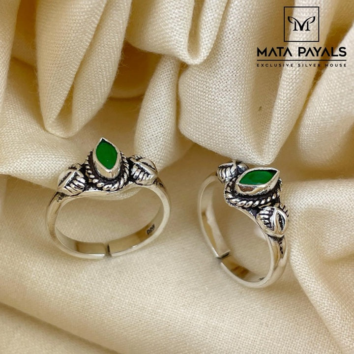 Unique Green Toe Ring