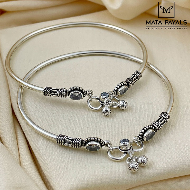 White Stone Oxidised Leg Kada