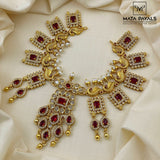 Rich Look Red Stone Necklace