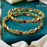 Attractive Gold Polish Bangle