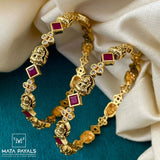 Attractive Gold Polish Bangle