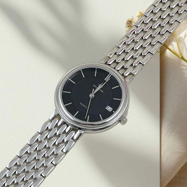 Fashionable Silver Watch