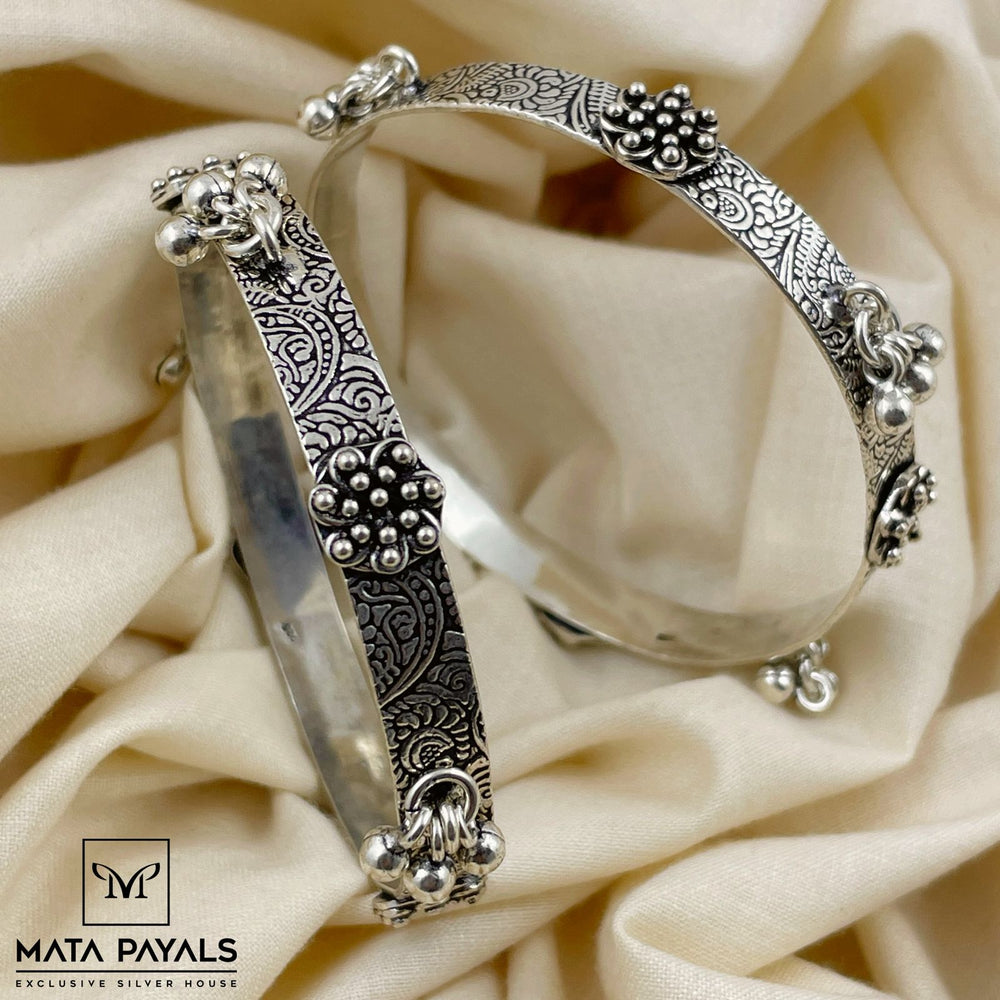 Fabulous Oxidised Bangle
