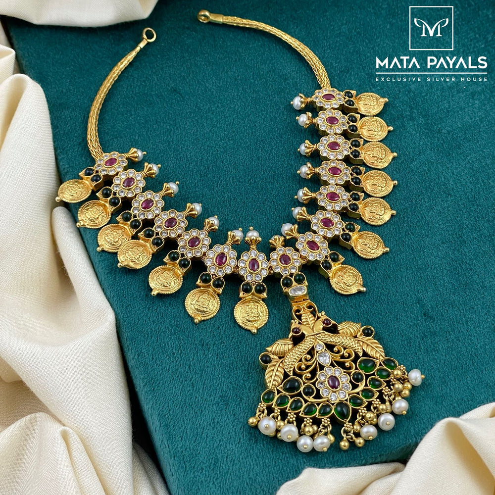 Exclusive Gold Polish Necklace