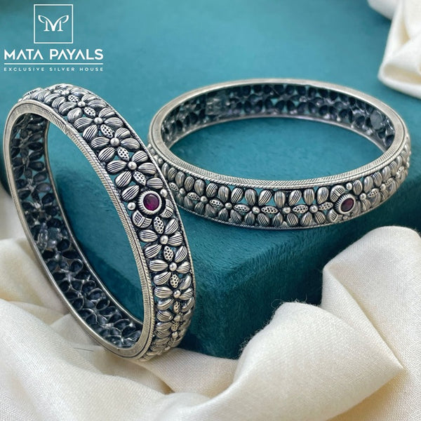 Floral Oxidised Kemp Bangles