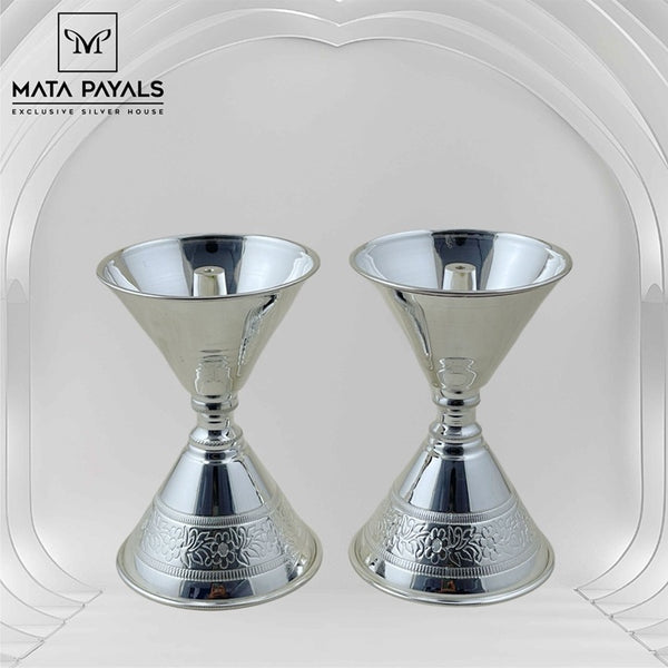 Elegant Silver Deepa