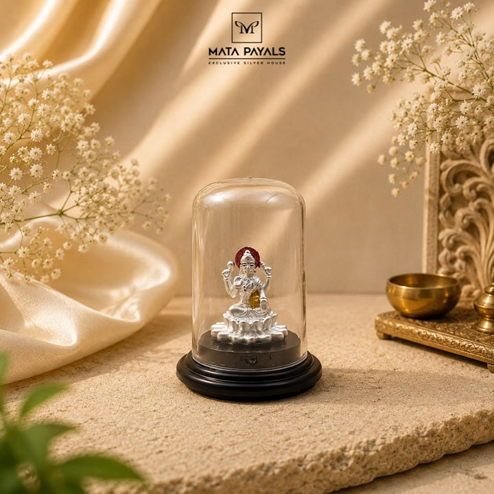 Lakshmi Plain Idol