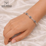 Lovely Floral Bracelet