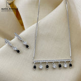 Casual Wear Pendant Set