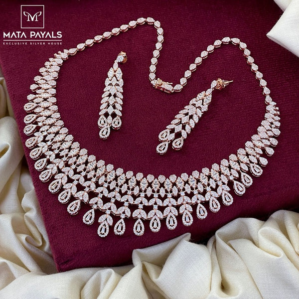 Extraordinary Rose Gold Necklace