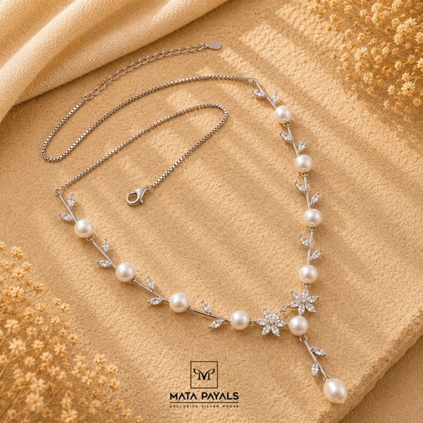 Delightful Zircon Necklace