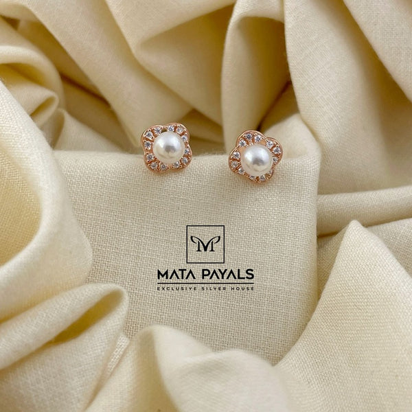 Cute Rose Gold Stud