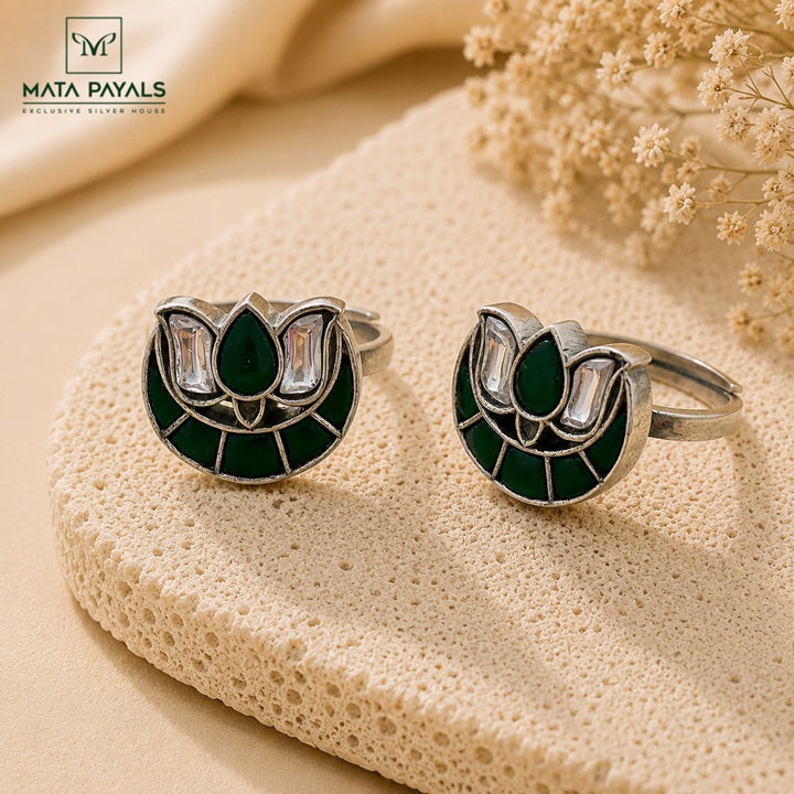 Statement Kundan Toe Rings