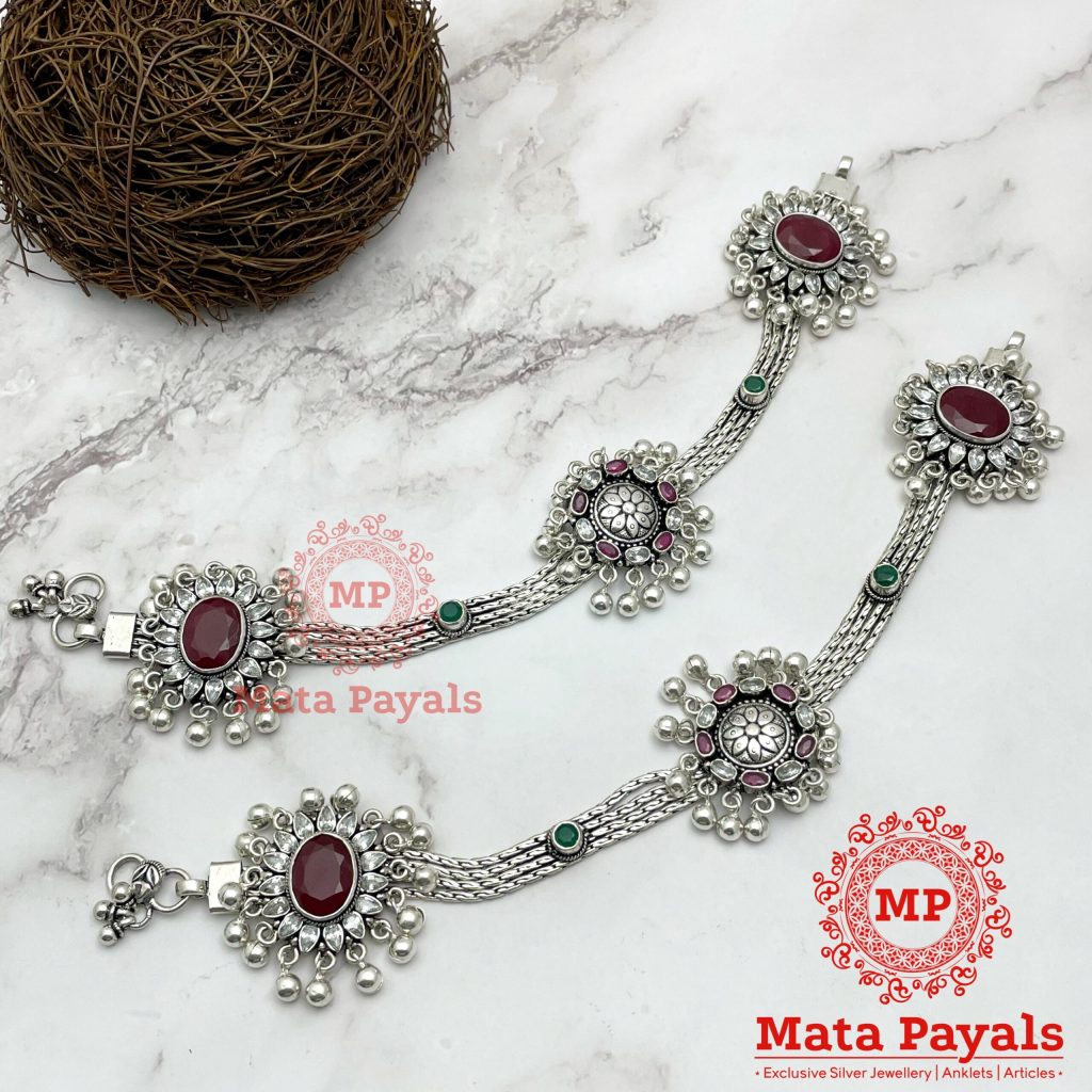 Admirable R&G Cutstone Anklet
