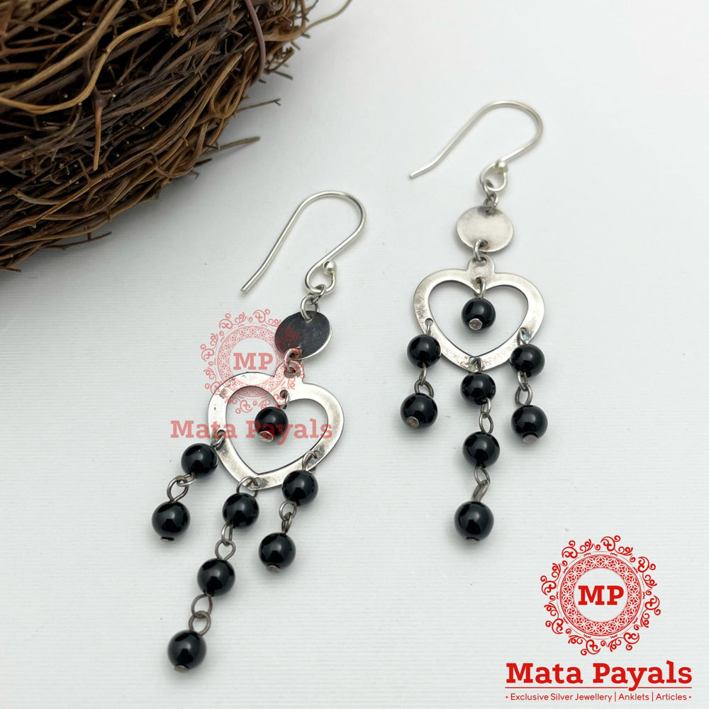 Adroit Heart Beaded Earring
