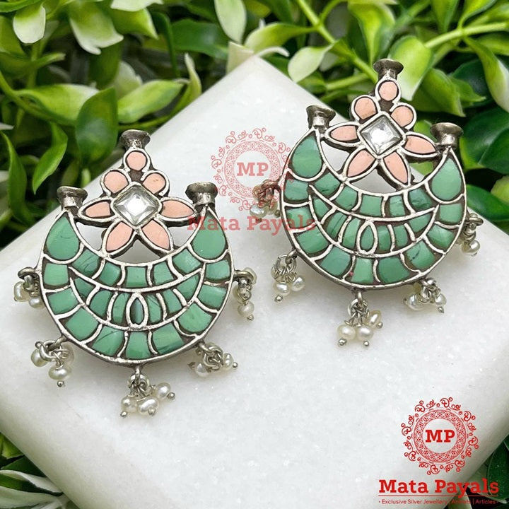 Arda Chandra Kundan Oxidised Stud