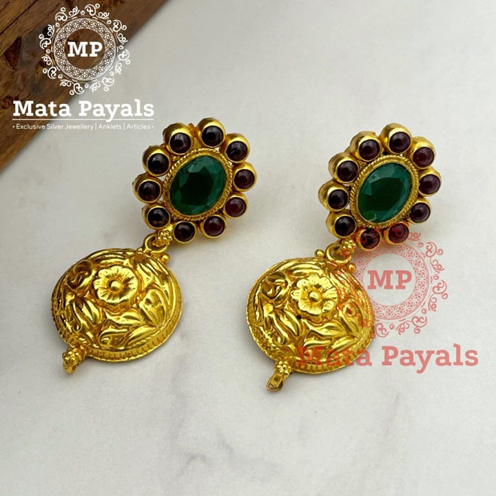 Beautiful R&G Floral Stud