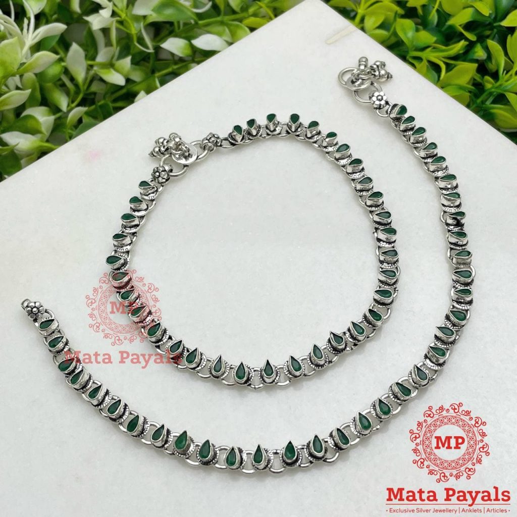 Captivating Green Oxidised Silver Anklet