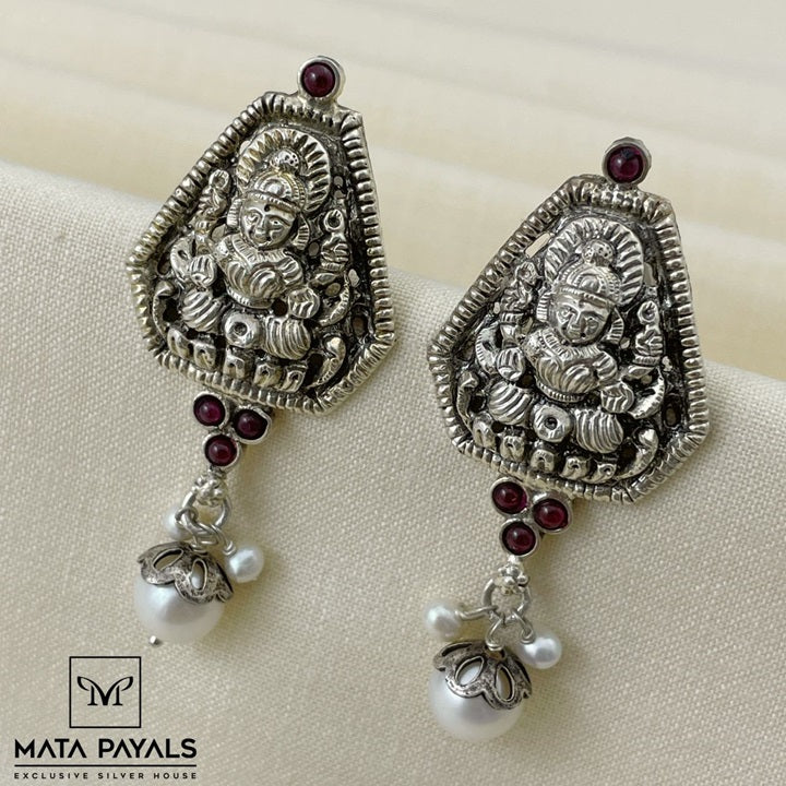 Divine Shree Lakshmi Stud
