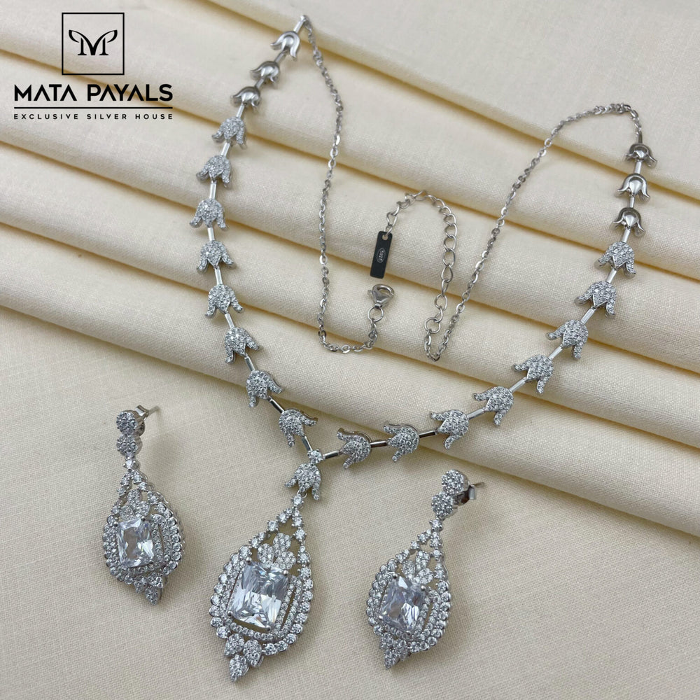 Elegant Stone Necklace