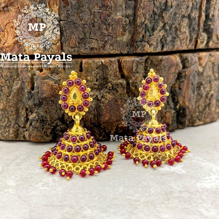 Enticing Red Pretty Jhumka