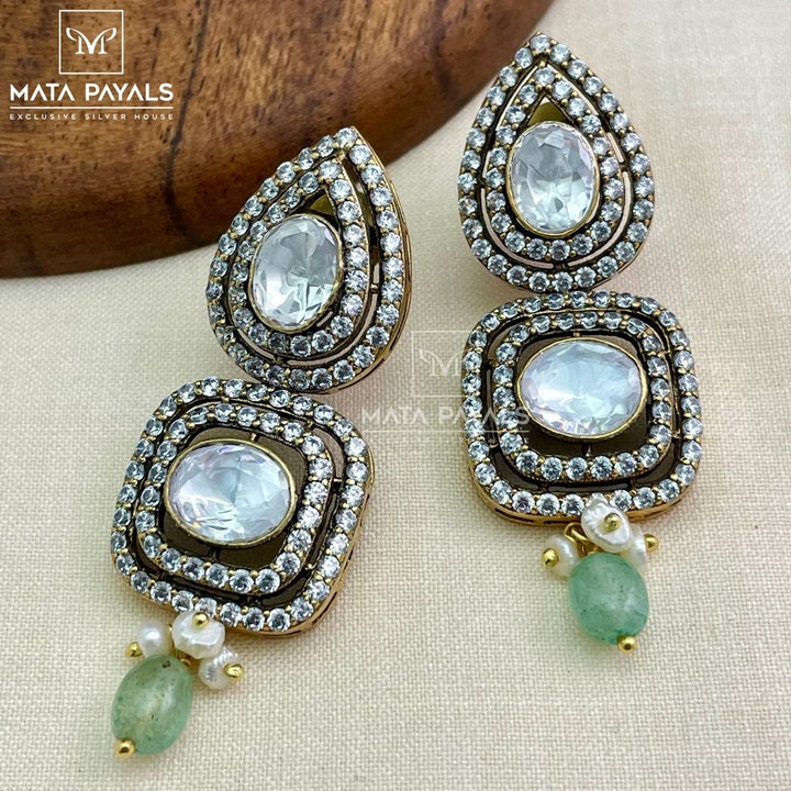 Exquisite Moissanite Earing