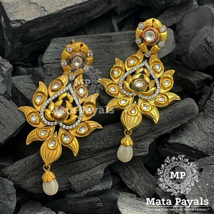 Fantastic Lotus Silver Gold Plated Earing1