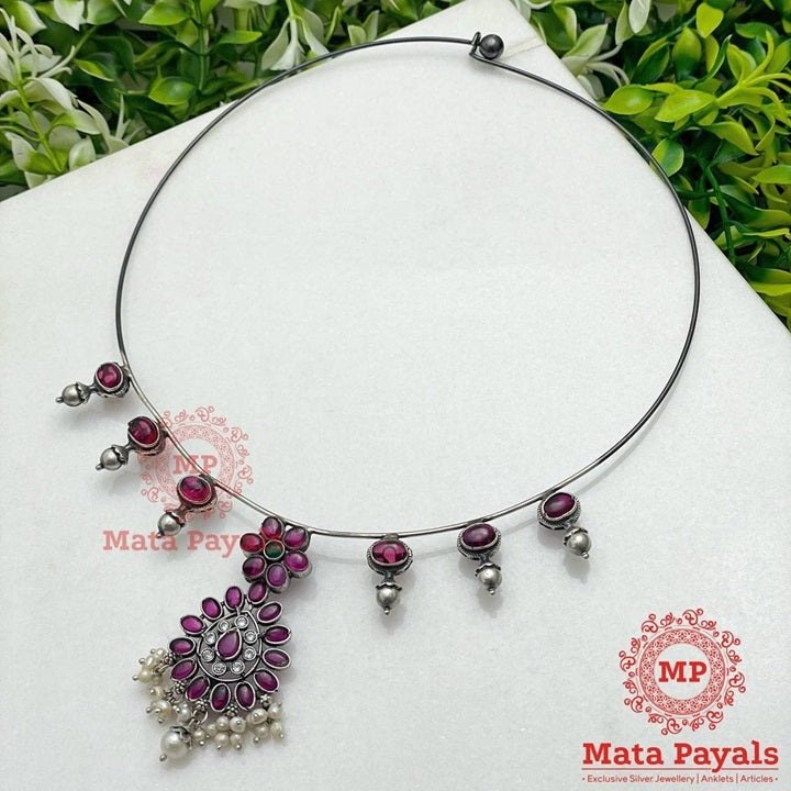 Captivating Floral Oxidised Hassle Necklace