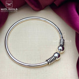 Fulgent Oxidised Silver Kada
