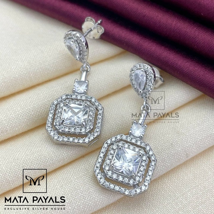Glittering Zircon Earring